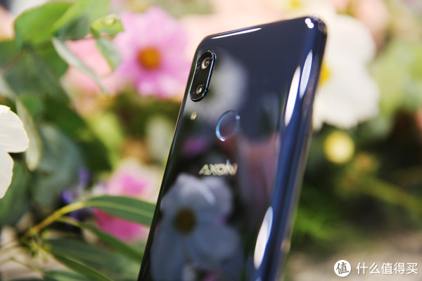 ZTE 中兴 国内发布 天机 Axon 9 Pro 智能手机,