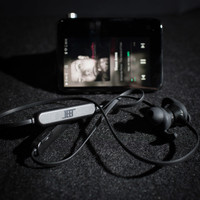 JEET w1s新品 蓝牙耳机使用总结(外观|佩戴|音质|电池)