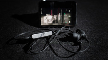 JEET w1s新品 蓝牙耳机使用总结(外观|佩戴|音质|电池)