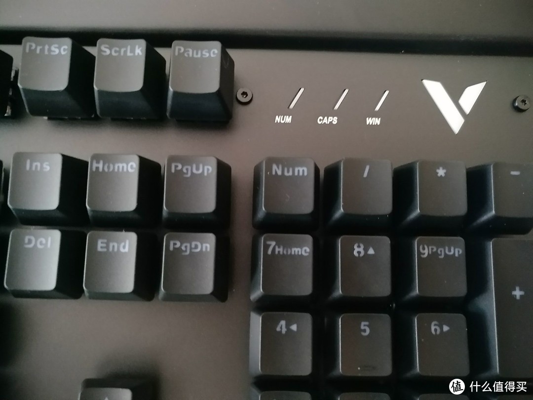 你的键盘也需要补水，清洁表面脏东西！ 雷柏V780键盘简评！