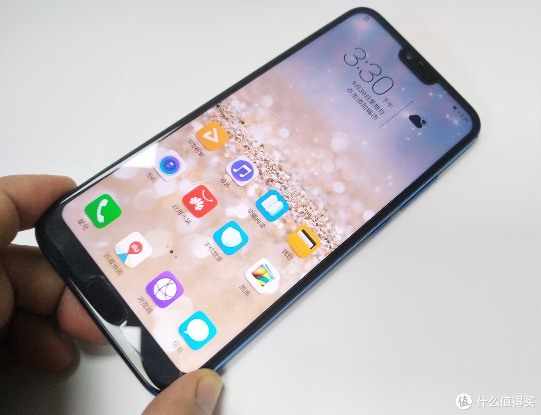 gt游戏加速靠谱吗:华为荣耀10幻影蓝上手