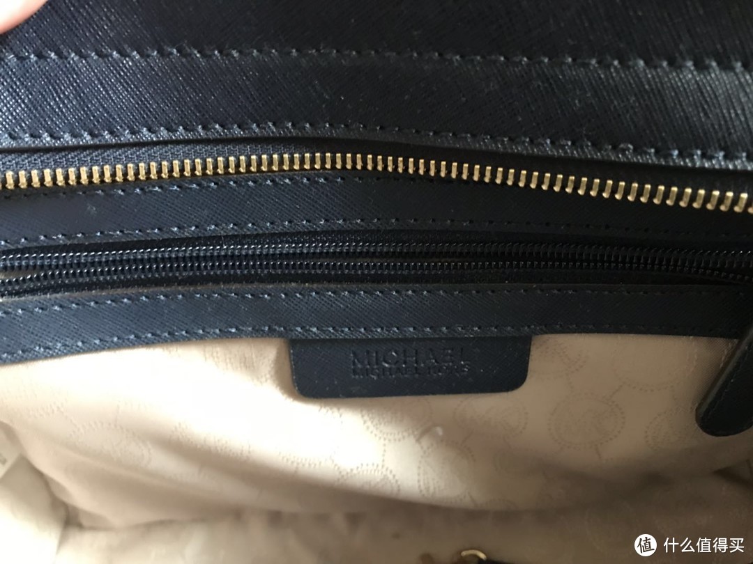 好用不贵的MICHAEL KORS 迈克·科尔斯 中号铆钉Selma 单肩斜挎耳朵包