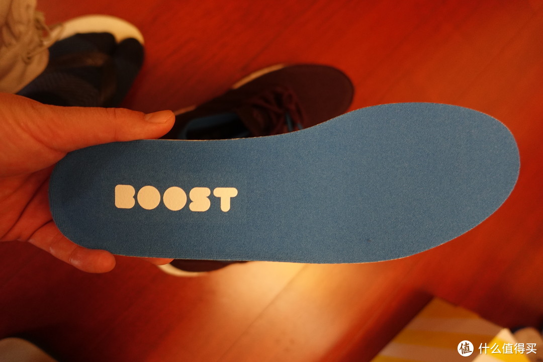 秋日里的一抹枫叶红——adidas阿迪达斯UltraBOOST All Terrain男士跑鞋