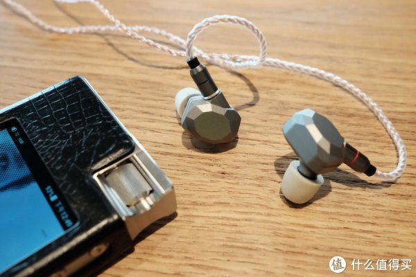 凯音中端便携数播N5IIs ~ 钢之外壳,重装上阵