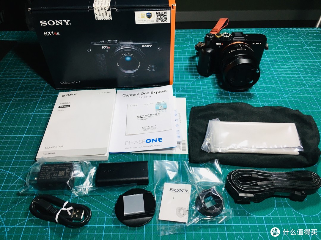 为信仰充值，SONY 索尼黑卡RX1RM2 相机 入手一年半小结