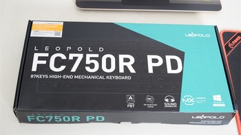 利奥博德FC750R机械键盘开箱展示(包装|本体|边框|键帽)