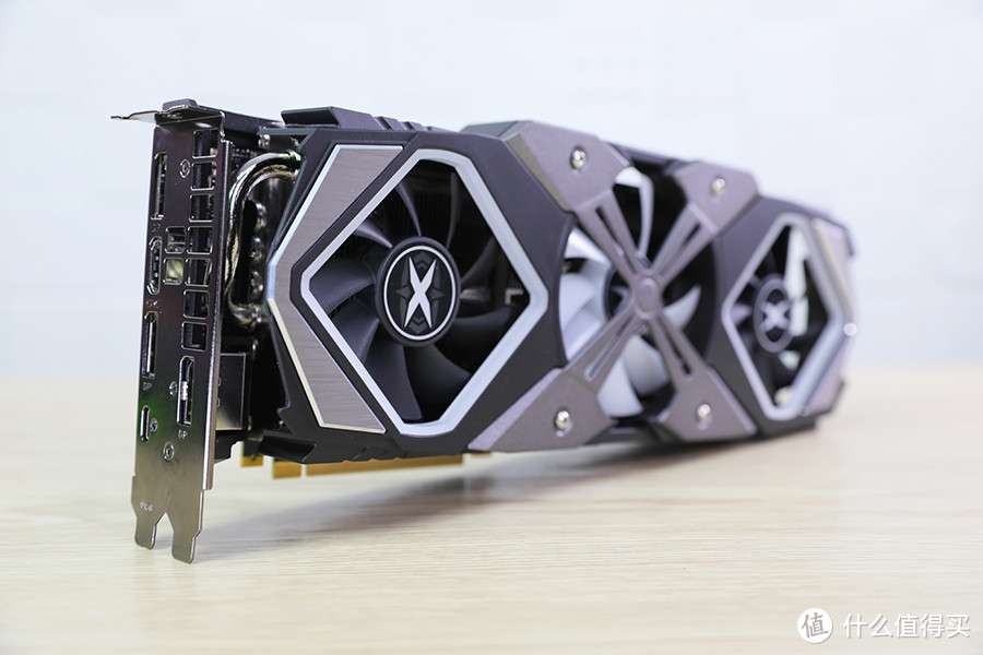 “燃气灶”中只有这个划算？是的，没错！—GAINWARD 耕升 RTX2070 显卡开箱