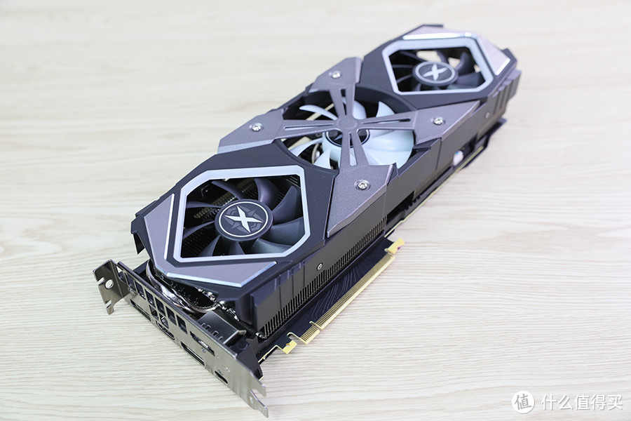 “燃气灶”中只有这个划算？是的，没错！—GAINWARD 耕升 RTX2070 显卡开箱