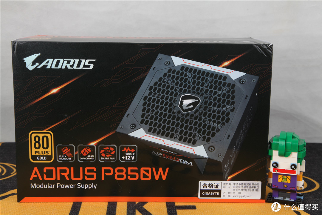 颜值能打，性能爆表——技嘉 AORUS RTX2080 Xtreme显卡开箱装机晒单