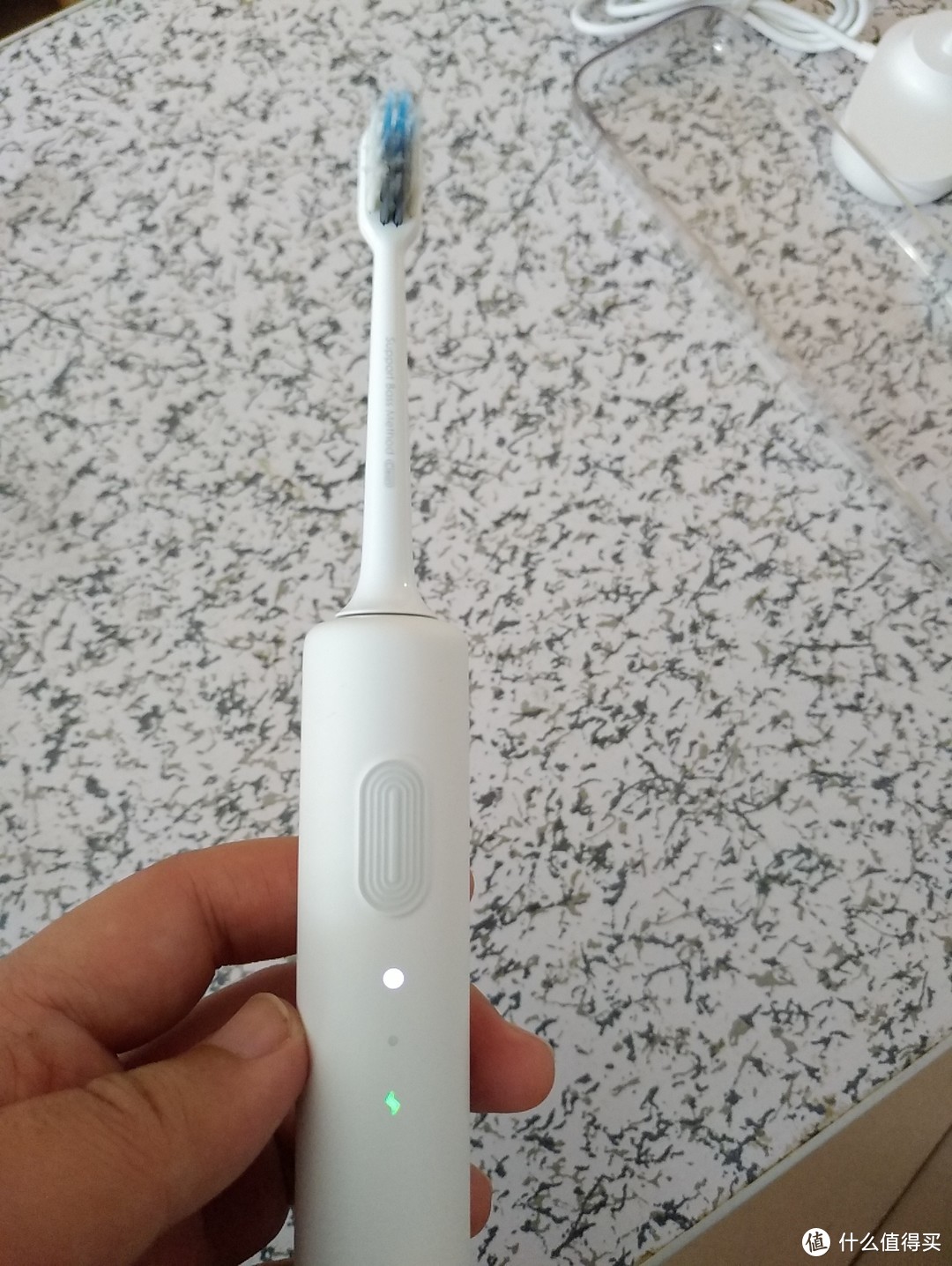 刷牙这件“小事”——贝医生声波电动牙刷评测