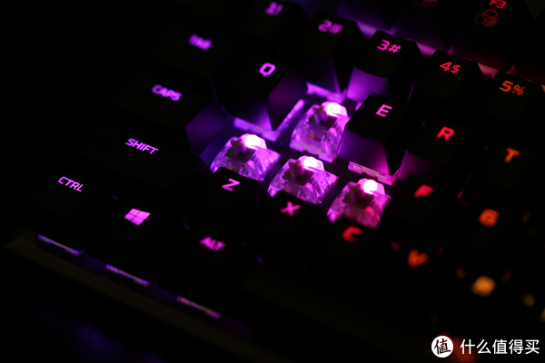 HyperX Alloy FPS RGB机械键盘灯光