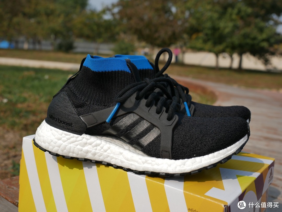 阿迪Boost*级跑鞋系列，UltraBOOST X All Terrain时髦（到飞起）