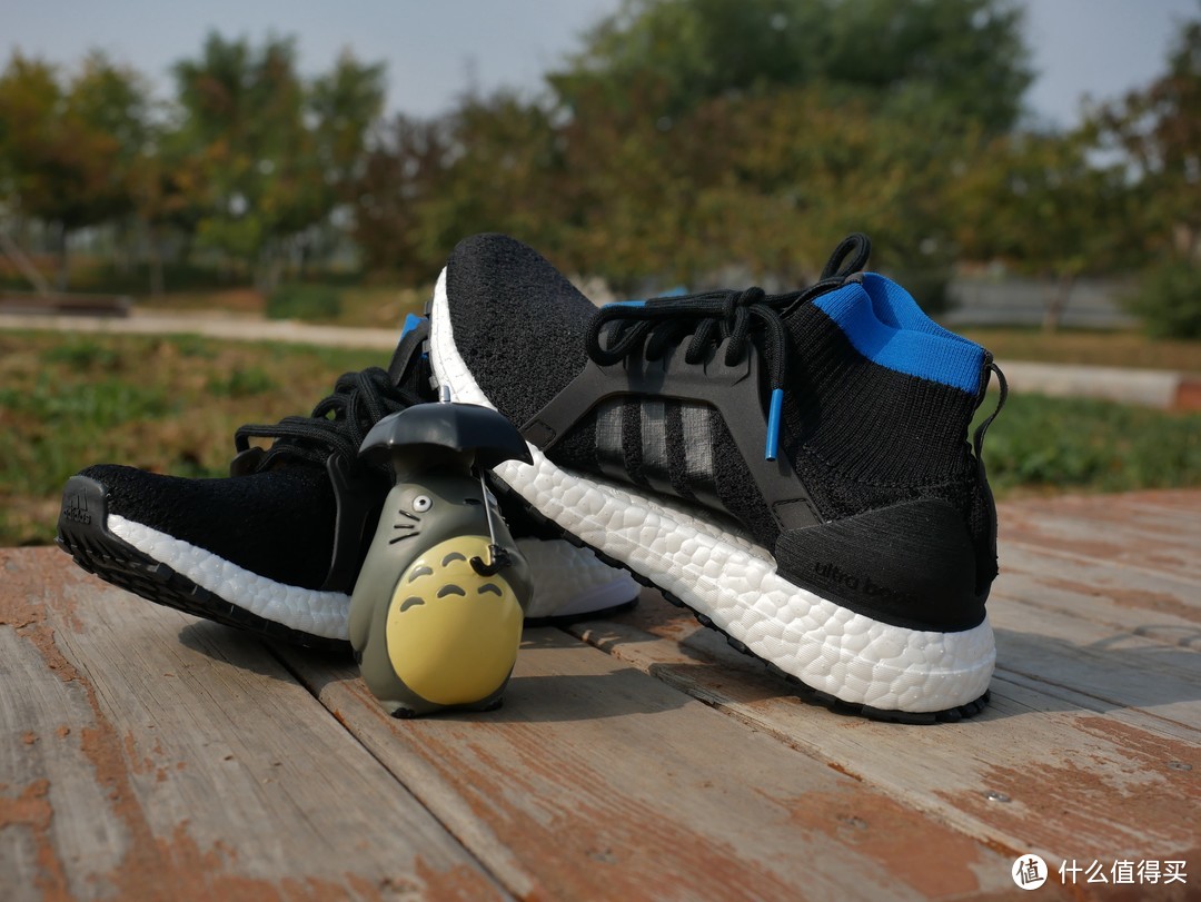 阿迪Boost*级跑鞋系列，UltraBOOST X All Terrain时髦（到飞起）