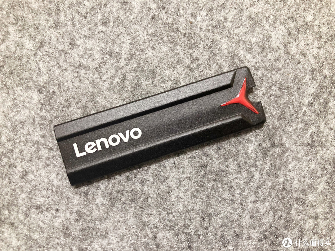 联想 Lenovo 拯救者 SL700 512GB NVMe 固态硬盘使用体验