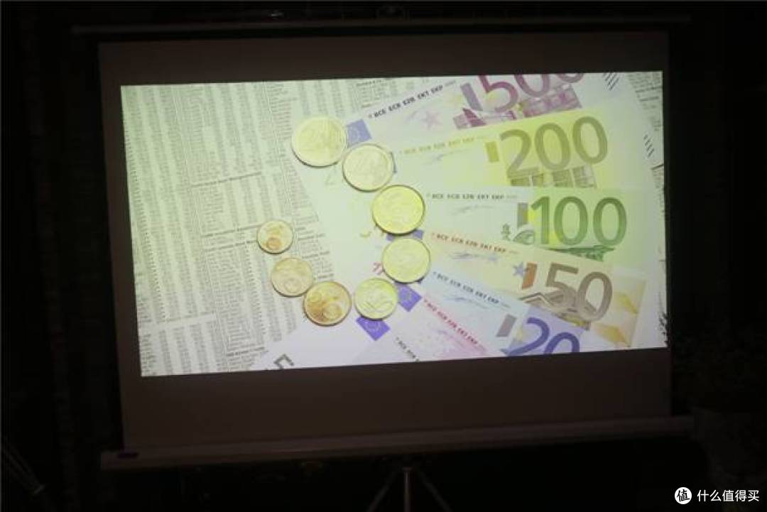 玩转坚果E9智能投影，多场景体验智能生活很有趣