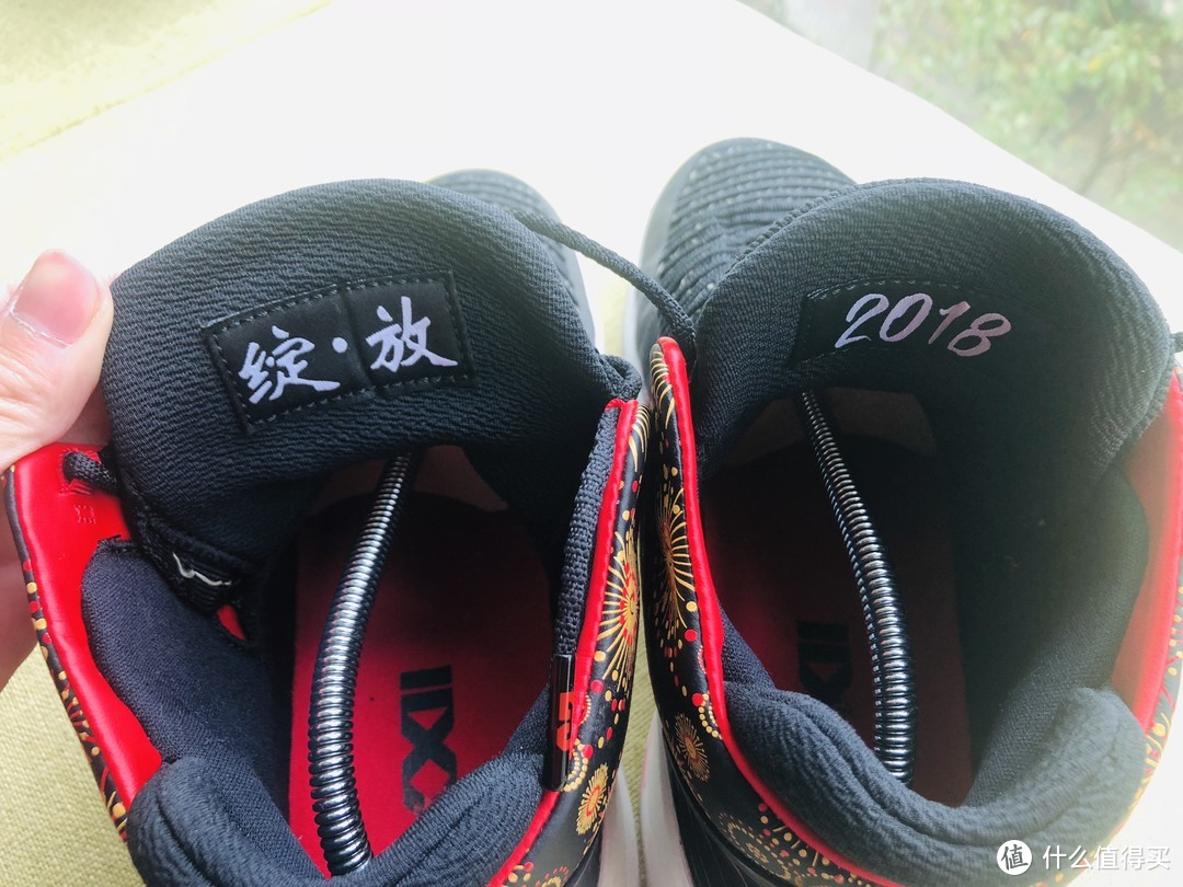 这可能是2018年最好的实战篮球鞋—AIR JORDAN 32 烟花