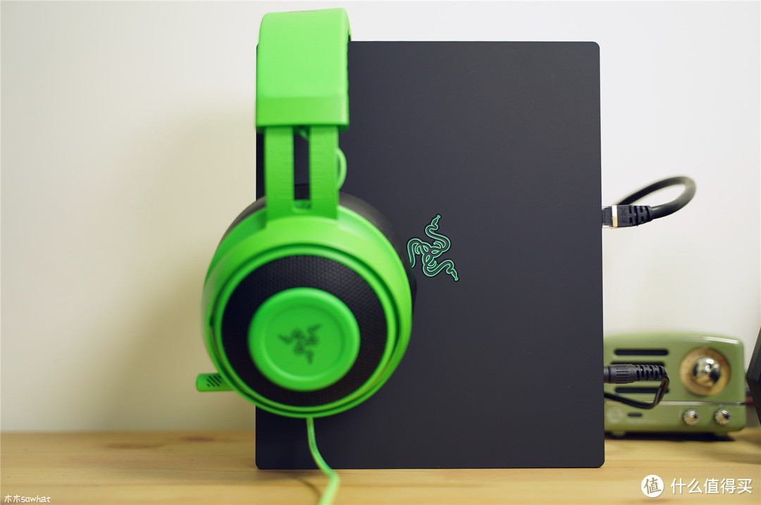 玩家专属 干掉延迟— RAZER 雷蛇 Sila精灵魔盒游戏无线路由器体验