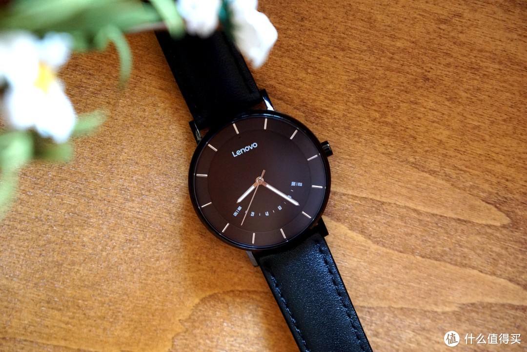 简约时尚、轻智能，Lenovo Watch S刷新智能手表价格底线