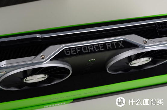 全新卡皇终于到手—NAVIDA 英伟达 RTX 2080，不秀一波对不起自己