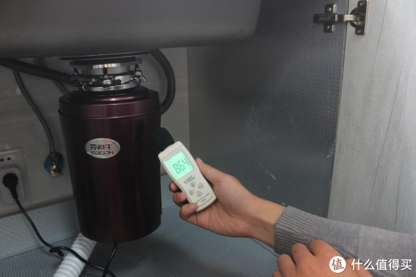 暴力粉碎，告别下水道堵塞，EDISON 爱迪生厨余垃圾处理器评测