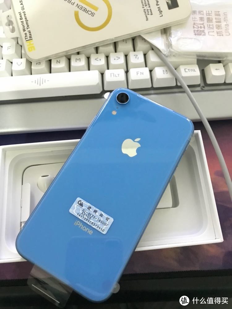 茅台镇醉酒后下单的iPhone XR开箱