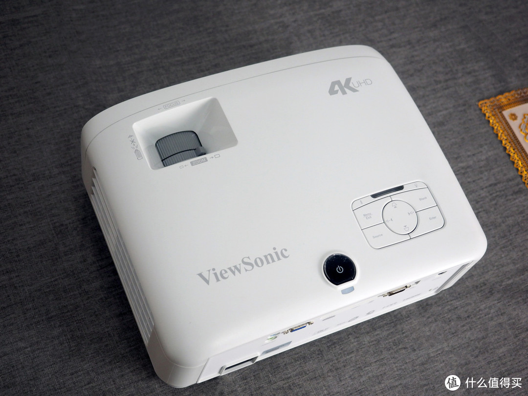 非常“专业”的家用投影—ViewSonic 优派 PX727-4K投影仪