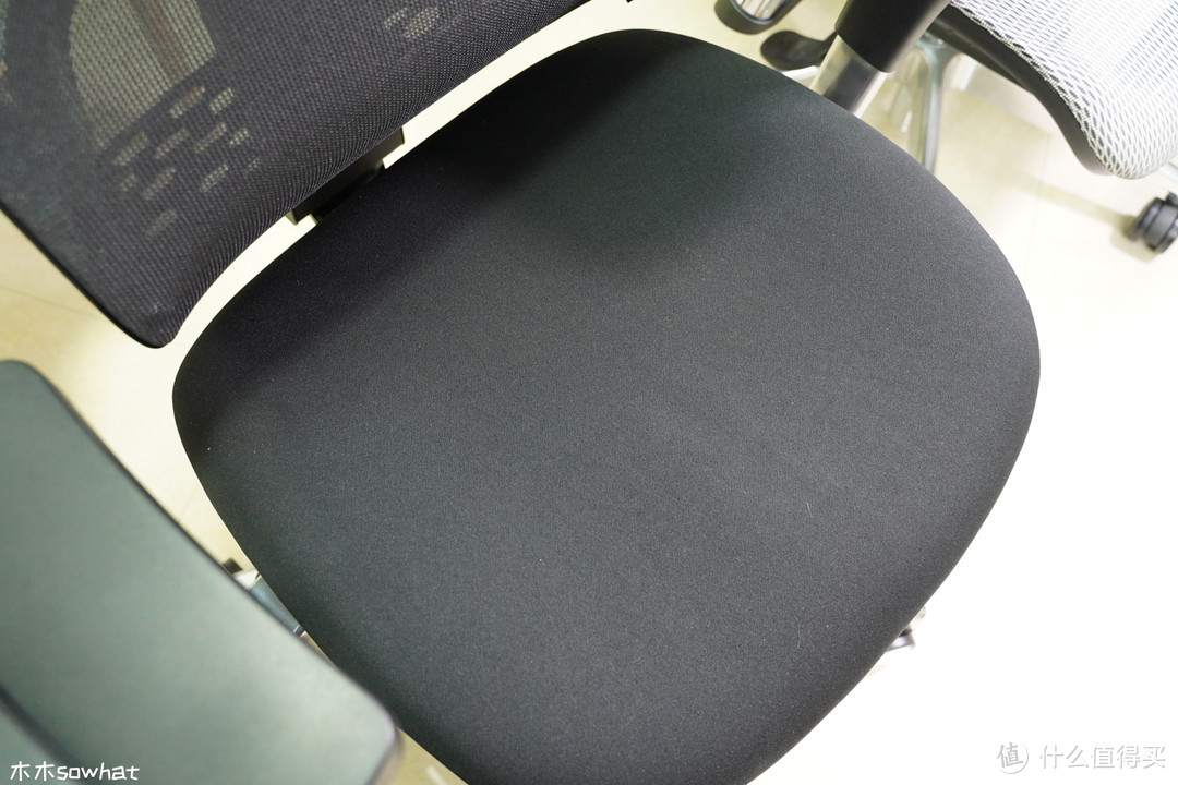 腰部饱满支撑——享耀家SL-T5精英版人体工学椅体验及与保友、Ergomax简单对比