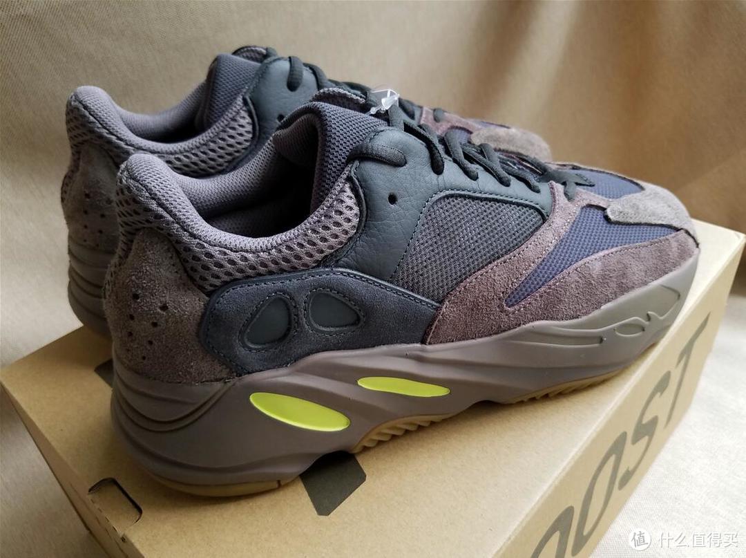 Adidas 阿迪达斯 Yeezy Boost 700 Mauve 开箱