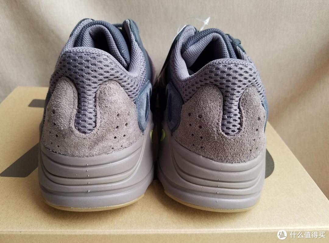 Adidas 阿迪达斯 Yeezy Boost 700 Mauve 开箱