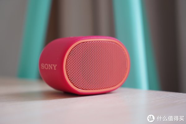 牙音箱哪家强?索尼 SRS-XB01 挑战 JBL GO 2