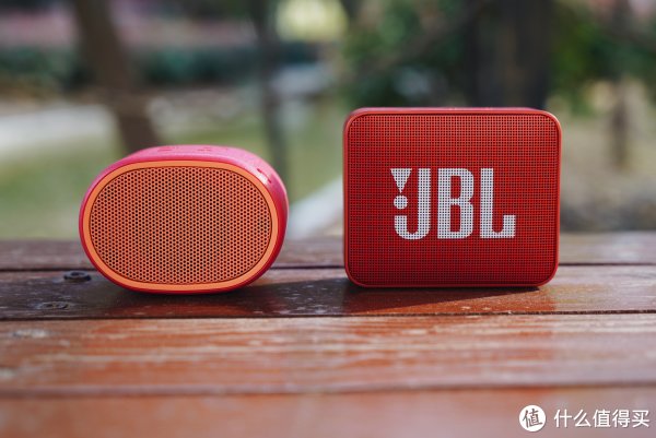 牙音箱哪家强?索尼 SRS-XB01 挑战 JBL GO 2