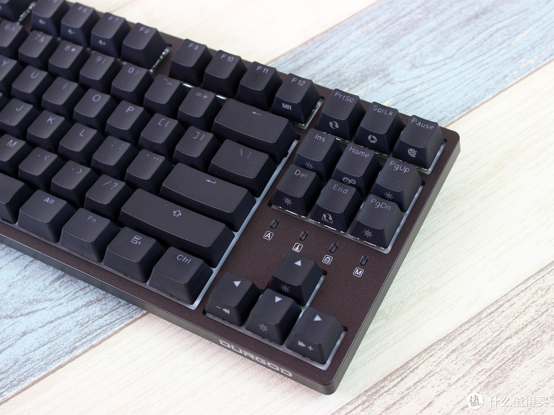 本命星座的畅想，杜迦DURGOD K320 Nebula 金牛座机械键盘体验简评