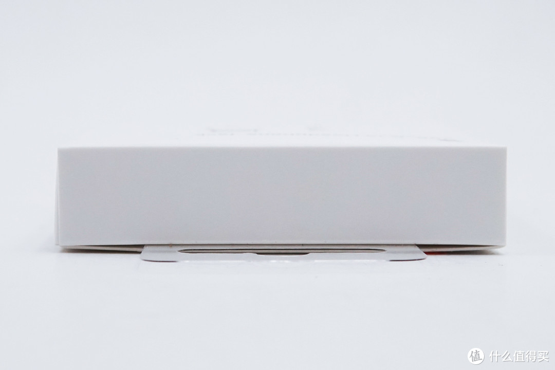 苹果USB-C转3.5毫米耳机插孔转换器开箱测试：兼容MacBook