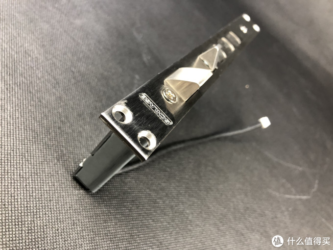 智能与传统博弈,智能门锁什么值得买?