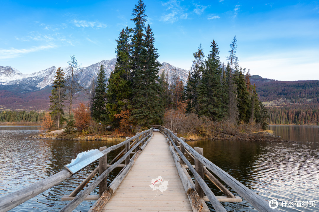 pyramid lake