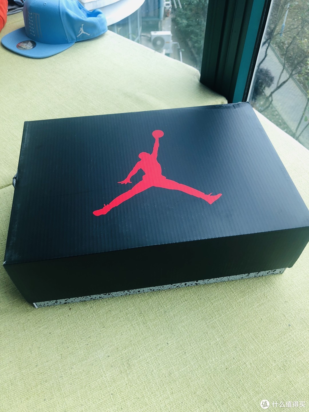 这做旧的氧化黄，没想到上脚还挺好看—AIR JORDAN 6 手稿