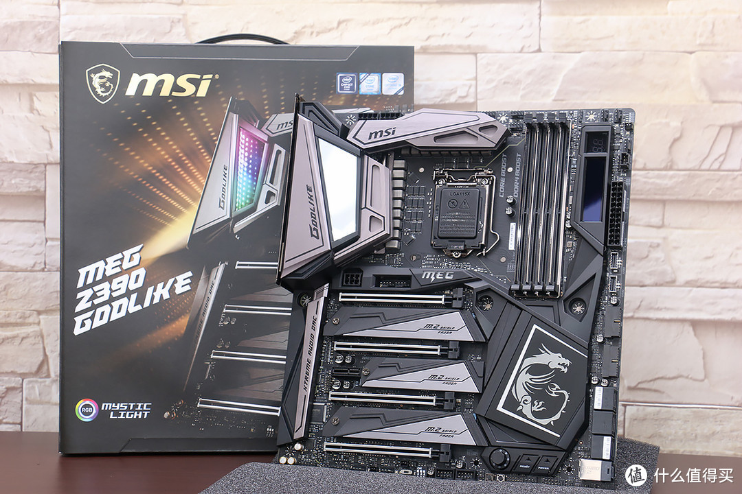 你今天“神超”了吗？微星 MEG Z390 GODLIKE 主板 + Intel i9-9900K CPU 上手玩