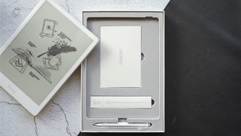 掌阅Smart R1001阅读器外观展示(边框|屏幕|材质|按键)