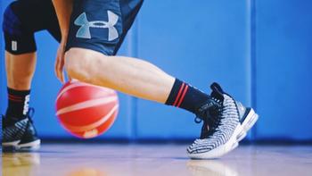 Nike Lebron 16球鞋使用体验(包裹性|鞋头|材质|抗扭转|中底)