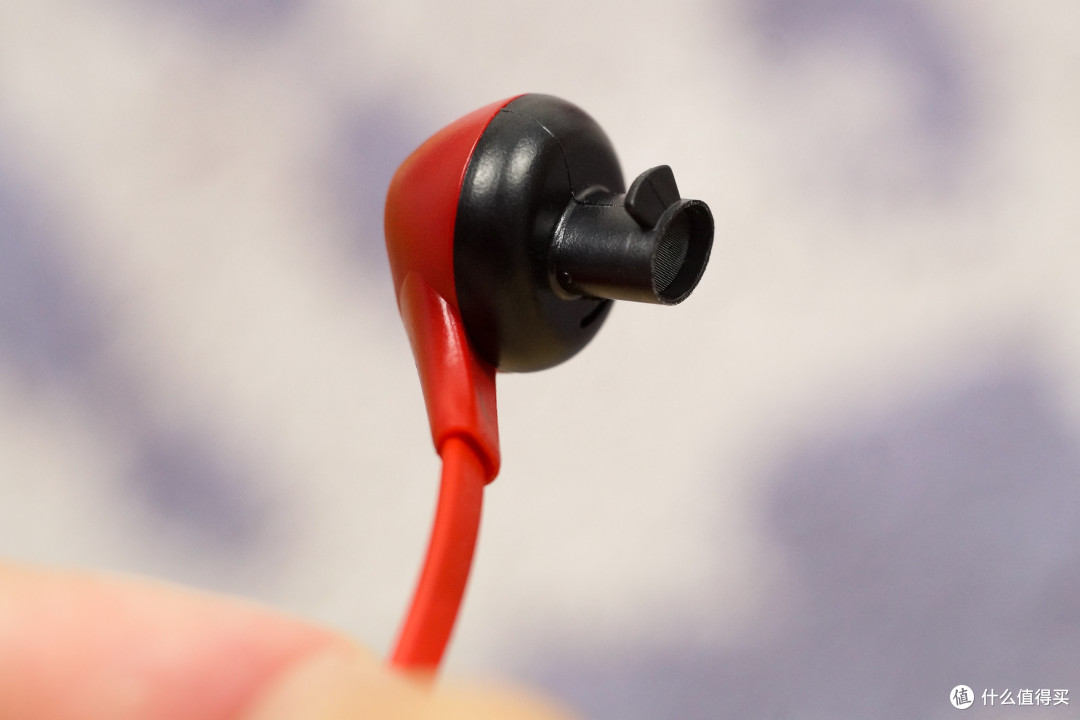 csgo职业哥为什么用入耳式耳机?hyperx云雀游戏耳机体验