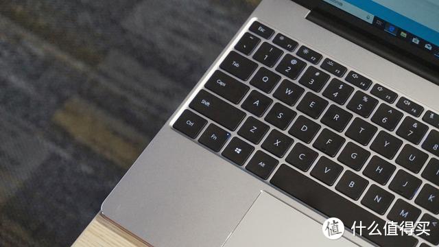 颜值爆表，薄如蝉翼，HUAWEI MateBook 13轻体验图赏