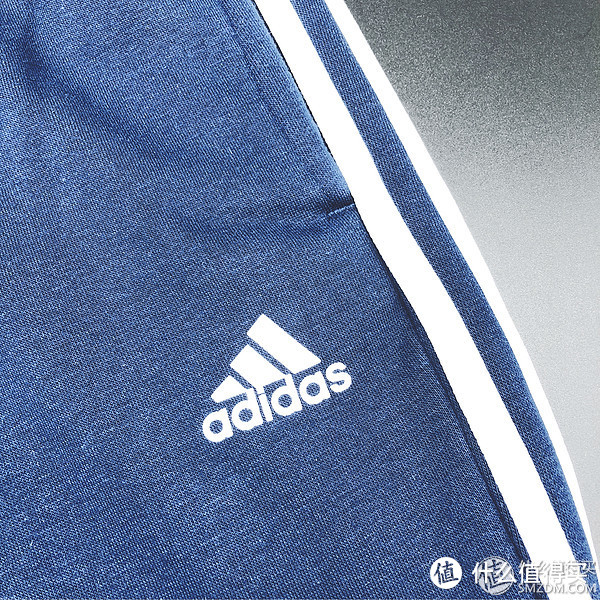 我的过冬装备—Adidas 阿迪达斯  训练裤晒单（附尺码对比）！