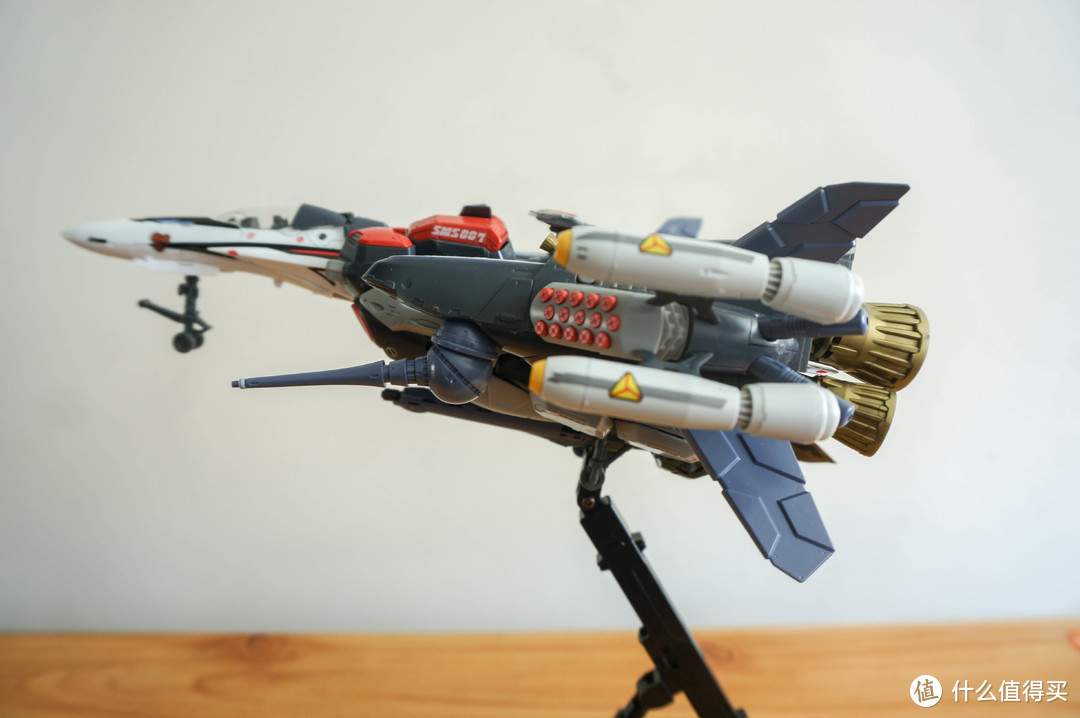 Bandai 万代 超时空要塞 1:72 VF-25F 全装备重装型/阿鲁特机专用模型晒单！