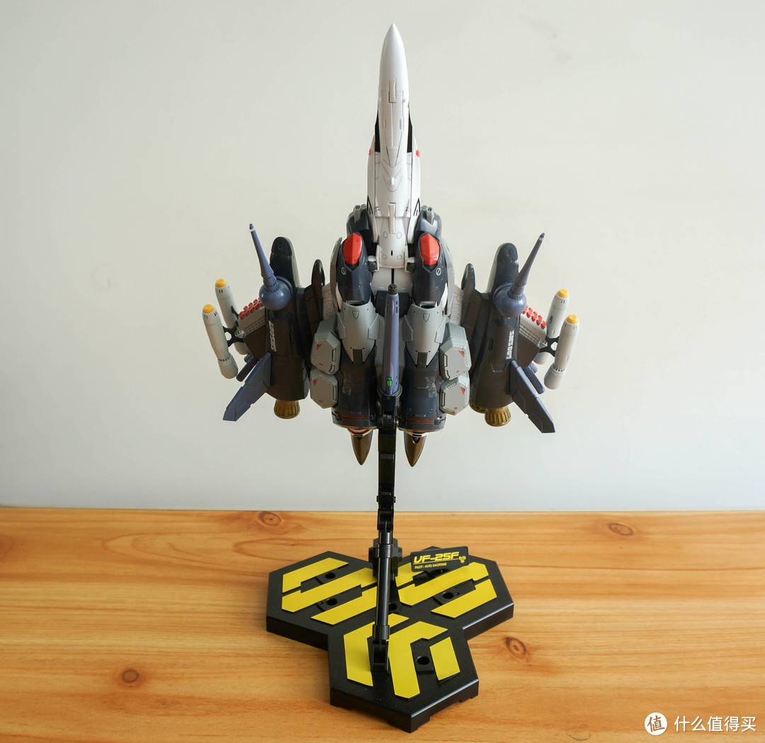 Bandai 万代 超时空要塞 1:72 VF-25F 全装备重装型/阿鲁特机专用模型晒单！