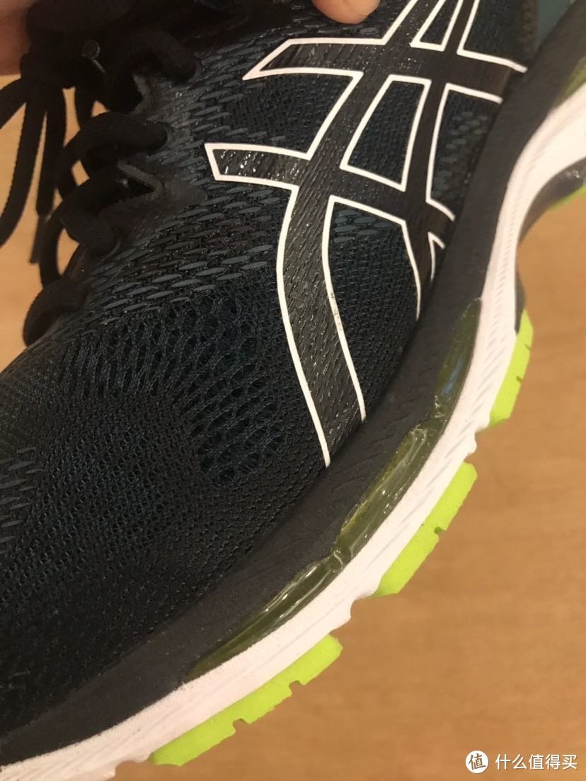 胖子也有鞋穿！还是跑鞋呢—Asics 亚瑟士 GEL-NIMBUS 20 男跑鞋