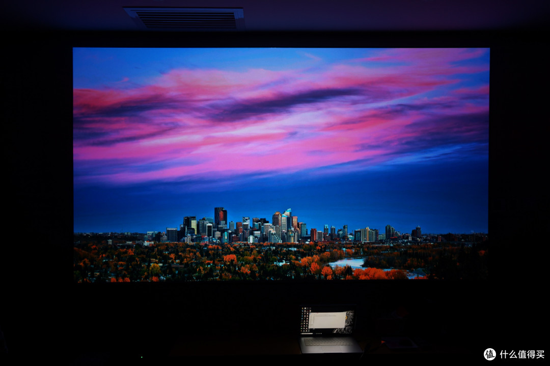 索尼入门款4K投影VPL-VW268