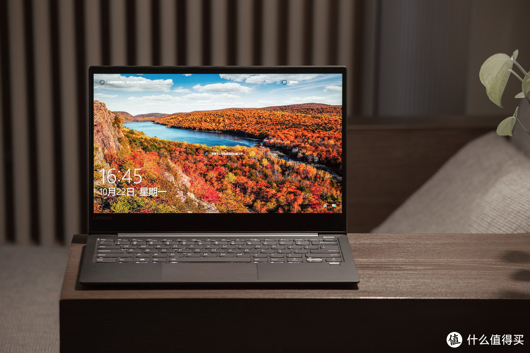 8.5 代酷睿的 13 英寸旗舰 —LENOVO 联想 Yoga S730 长测