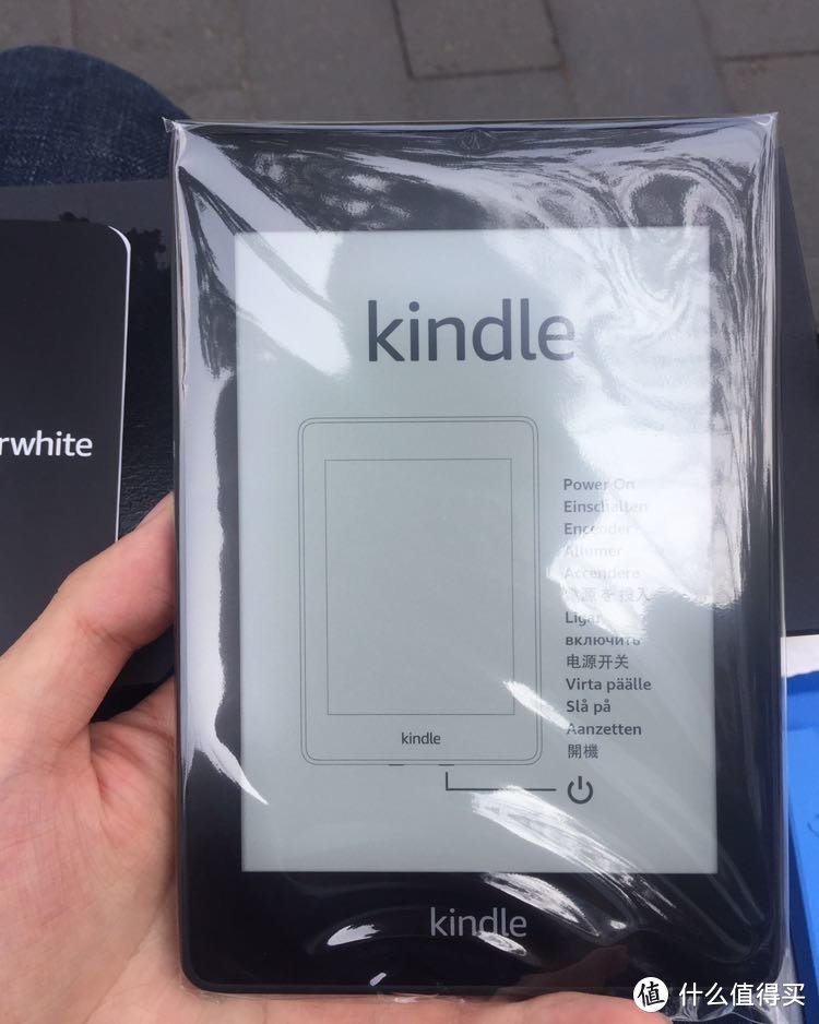 Kindle PaperWhite 4 开箱