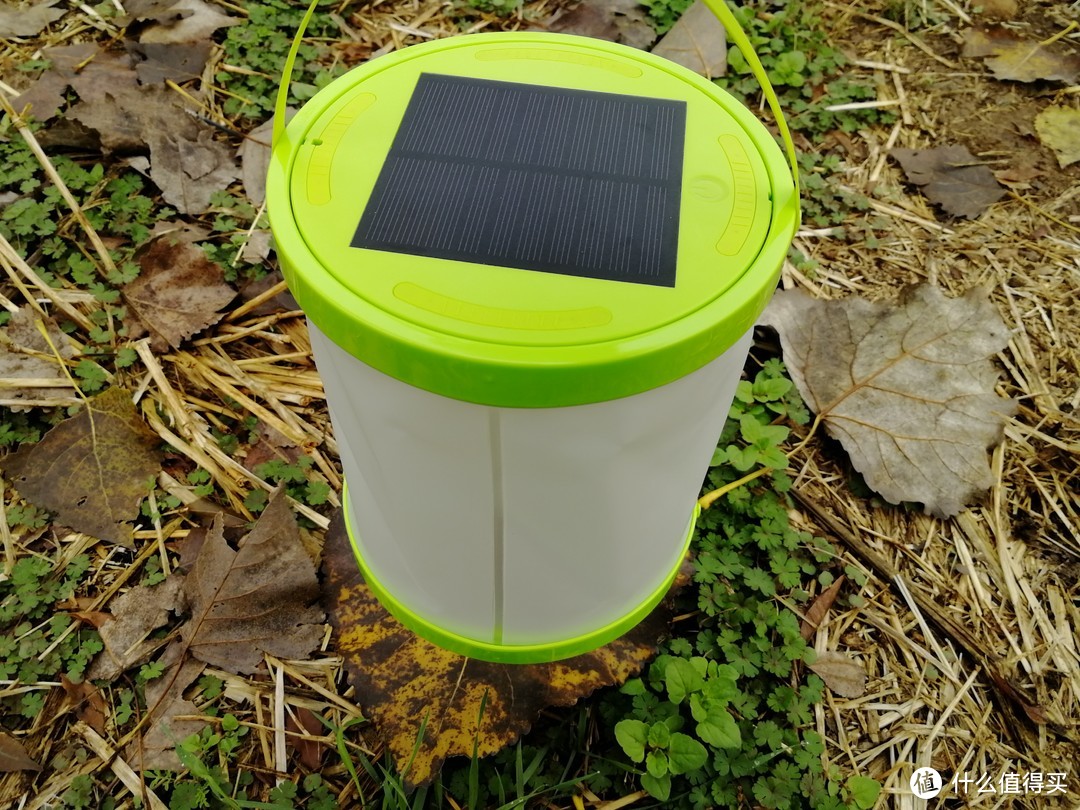 GOGO太阳能户外触控七彩水桶灯：瞧我这个多功能的小可爱