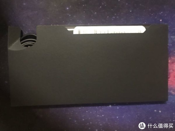 盒子的背面